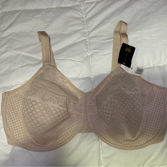 Wacoal Intimates & Sleepwear Nwt Wacoal Minimizer Bra Poshmark